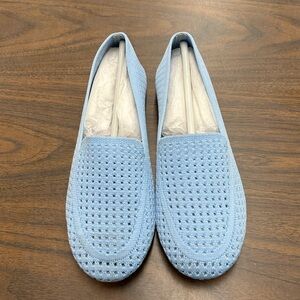 NWOT Chelsea Crew Women's Light Blue Open Knit Loafers in Size 6-6.5
